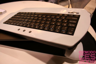 Illustration for article titled Phantom Lapboard Keyboard (It's Coming) (Maybe)